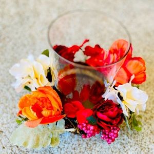Floral center piece with candle holder